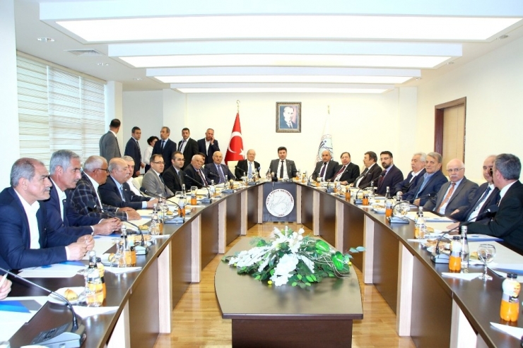 Kilis Vakfı’ndan 7 Aralık Üniversitesi’ne Ziyaret