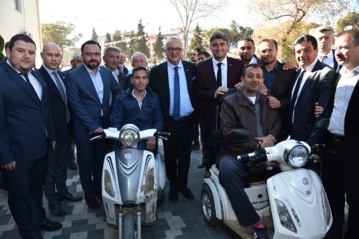 Cumhur İttifakı Adayları Kula’da Destek İstedi