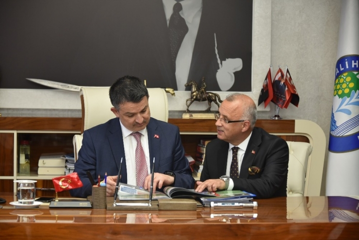 Bakan Pakdemirli, Başkan Kayda’yı Ziyaret Etti