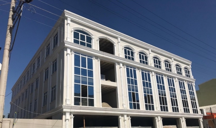 Körfez’e ‘Akademi Lise’ Geliyor