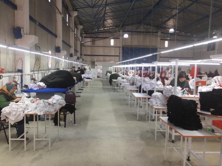 Selendi’ye 100 Kişilik İstihdam Garantili Kurs