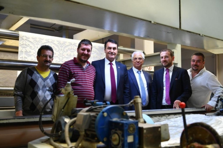 Dündar’dan Fabrika Ziyareti