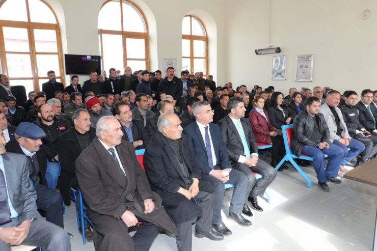 Vali Türker Öksüz, Akyaka’da