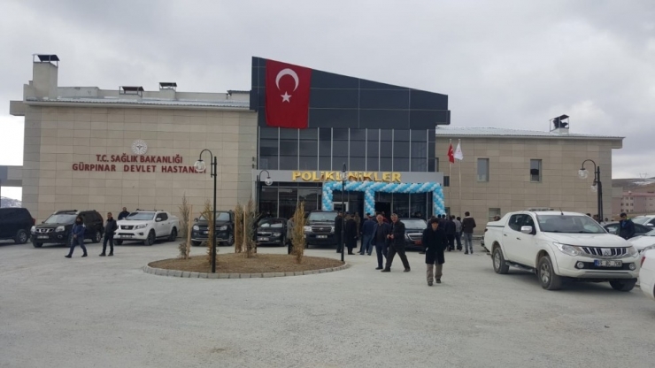 Gürpınar Devlet Hastanesi Hizmete Açıldı