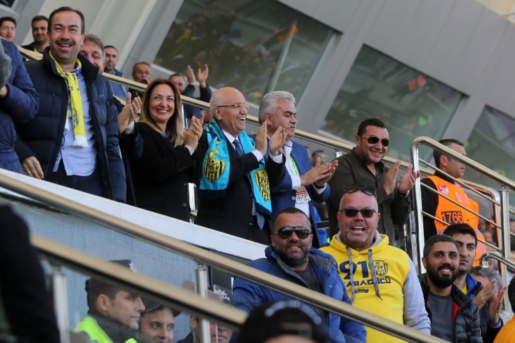 Fethi Yaşar’dan Ankaragücü’ne Destek