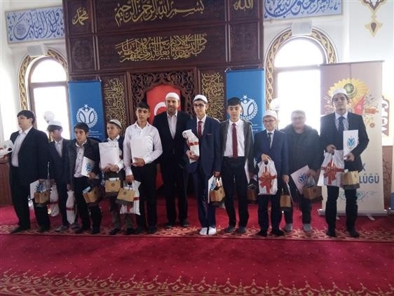 Genç Hafızlar Kıyasıya Yarıştı