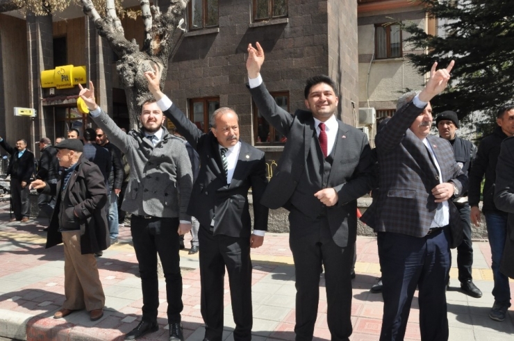 Afyonkarahisar’da Mhp’den Zafer Yürüyüşü