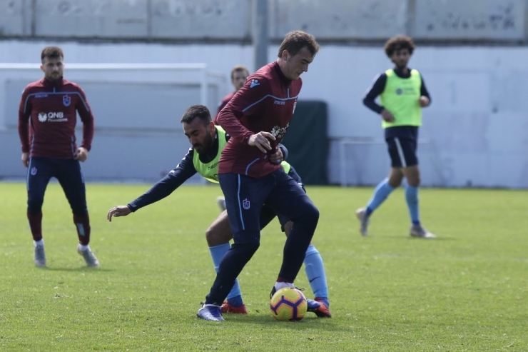 Trabzonspor, Hazırlık Maçında 1461 Trabzon’u 2-1 Yendi