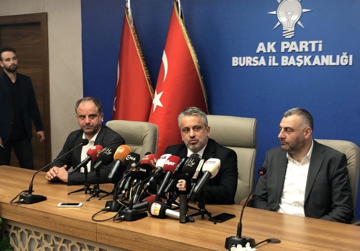 Ak Parti Bursa İl Başkanı Salman: "Cumhur İttifakı Olarak Yüzde 55 Oranında Açılan Sandıklarda 3 Puan Öndeyiz"