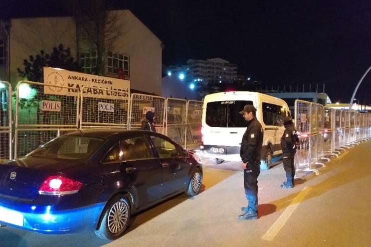 Ankara’da Oylar İlçe Seçim Kurullarına Gelmeye Başladı