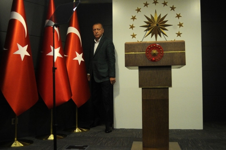 Cumhurbaşkanı Erdoğan: "Seçim Sonuçlarının Hayırlı Olmasını Diliyorum"