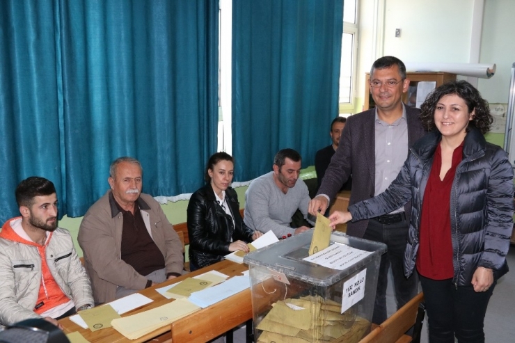 Chp’li Özel Oyunu Kullandı