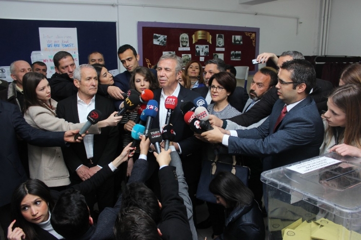 Mansur Yavaş Oyunu Kullandı