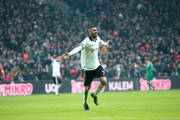 Burak Yılmaz: "İyi Ki Beşiktaş’a Geri Gelmişim"