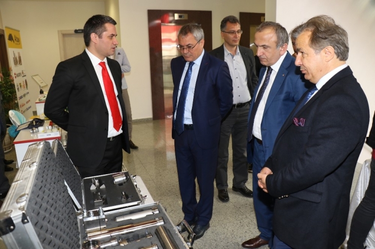 Manisa’da 2. Kalıpçılık Zirvesi Gerçekleştirildi