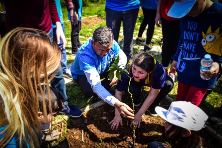 Otizmli Çocuklar Çevreyi Eğlenerek Öğrendi