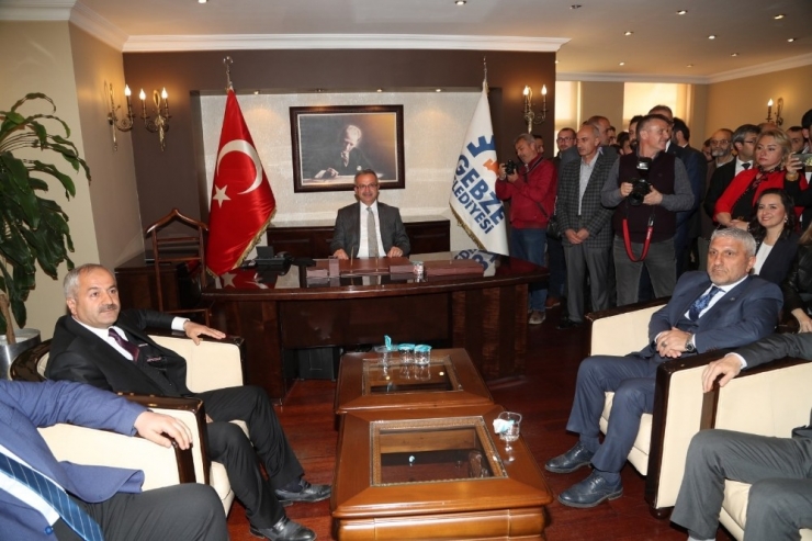 Başkan Büyükgöz, Görevi Resmen Devraldı