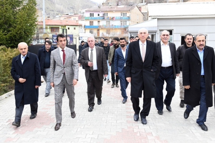 Ak Parti’li Kartal’dan ‘Hayırlı Olsun’ Ziyaretleri