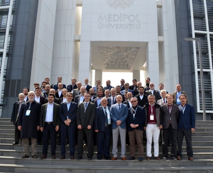 Prof. Dr. Mesut Akdere: "Derslere Robot Öğretmenler Girecek Eğitim Sitemi Kökten Değişecek"