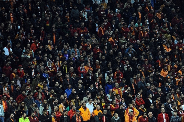 Türk Telekom Stadyumu’nda Maçı 33 Bin 654 Seyirci Takip Etti