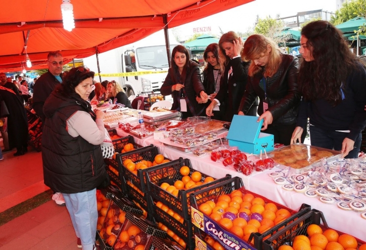 Antalya’da Polis Eşlerinden Anlamlı Etkinlik