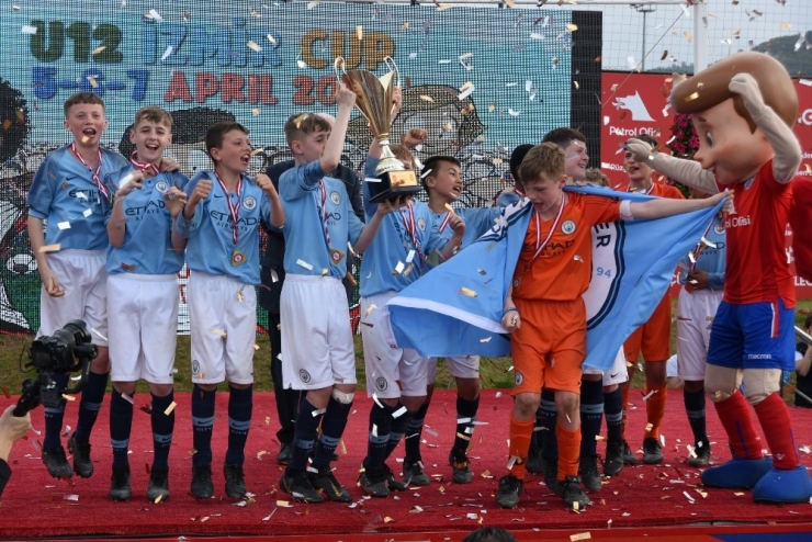 U12 İzmir Cup’a Tam Not