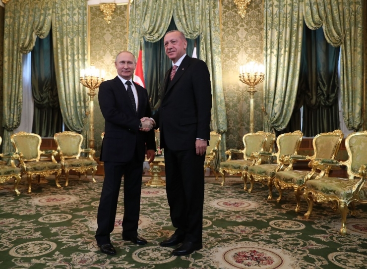 Cumhurbaşkanı Erdoğan İle Putin Bir Araya Geldi