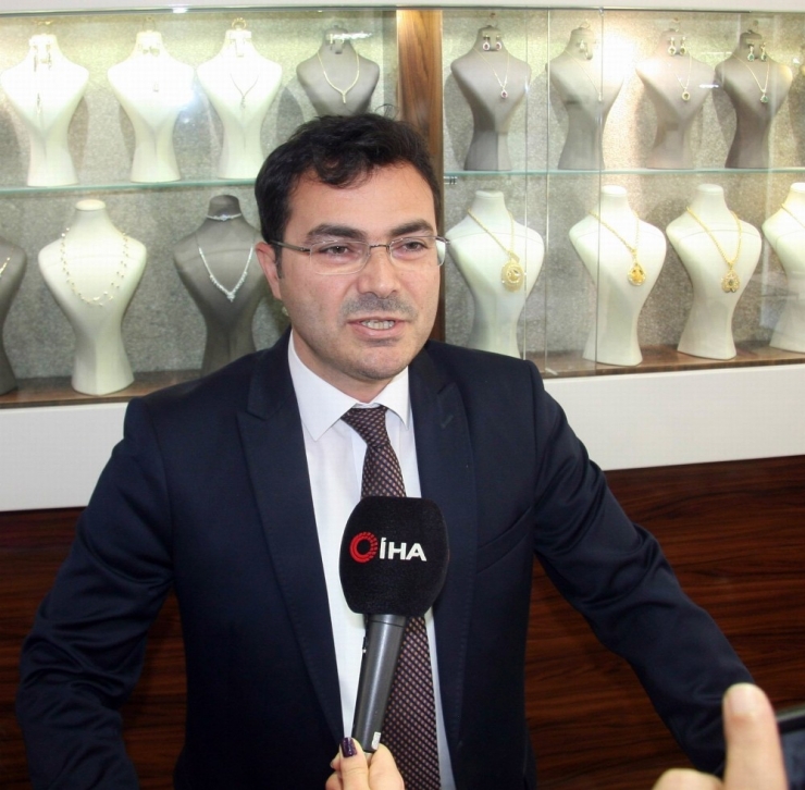 Kuyumcu Esnafından Düğün Yapacaklara Altın Çağrısı