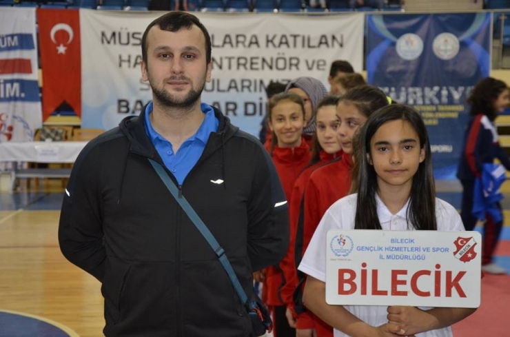 Karate Grup Müsabakaları Açılış Seremonisi İle Başladı