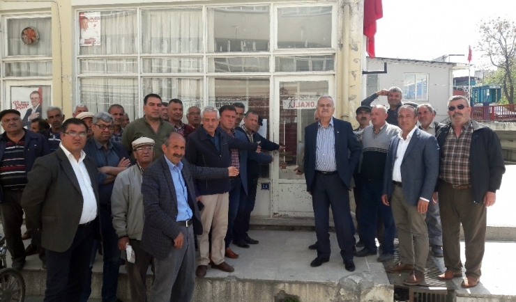 Seçim Yenilgisinden Sonra Chp’nin Kapısına Kilit Vuruldu