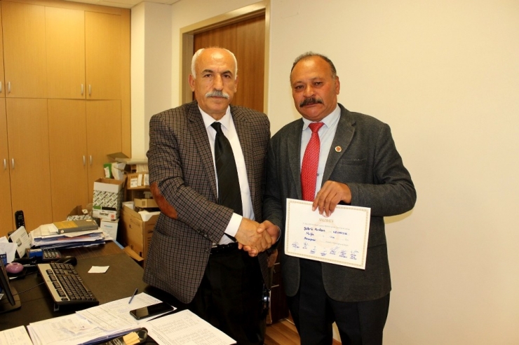 Arap Şükrü 5’inci Döneme Dalya Dedi