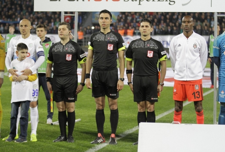 Spor Toto Süper Lig: Çaykur Rizespor: 0 - Beşiktaş: 2 (Maç Devam Ediyor)