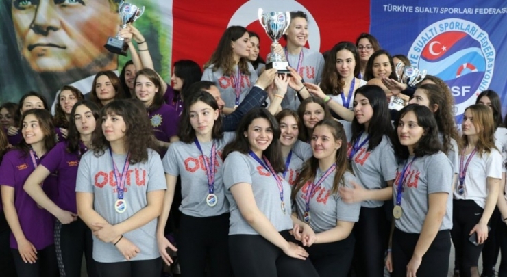 Sualtı Hokeyi Şampiyonasında Odtü Şampiyon