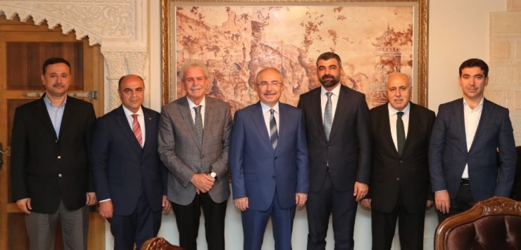 Ak Parti Heyetinden Vali Yaman’a Ziyaret