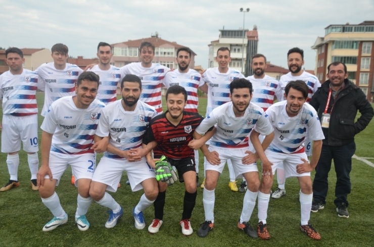 Bilecik 2. Amatör Lig’de 1992 Yeniköyspor Lige İyi Başladı