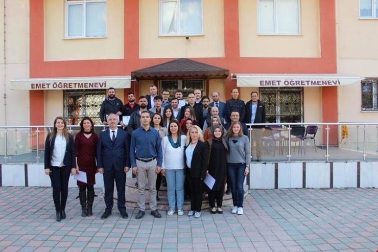’’Çözüm Odaklı Koçluk Ve Mentorluk’’ Eğitimini Tamamlayan Öğretmenlere Belge