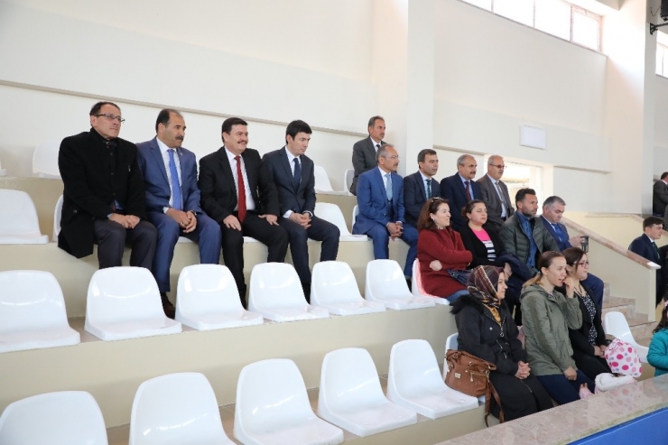 Erzincan’da "Spor Da Yaparım Kariyer De" Projesi