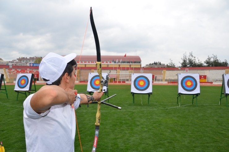 Kahramanmaraş’ta Okullar Arası Okçuluk Şampiyonası