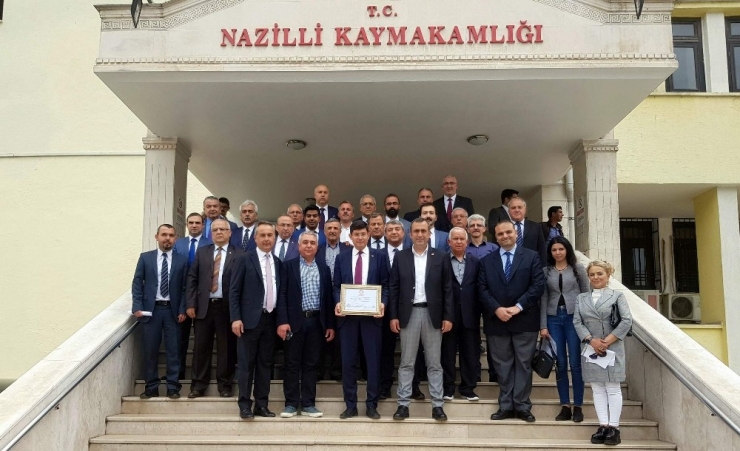 Nazilli’nin Yeni Başkanı Özcan’dan Birlik Mesajı