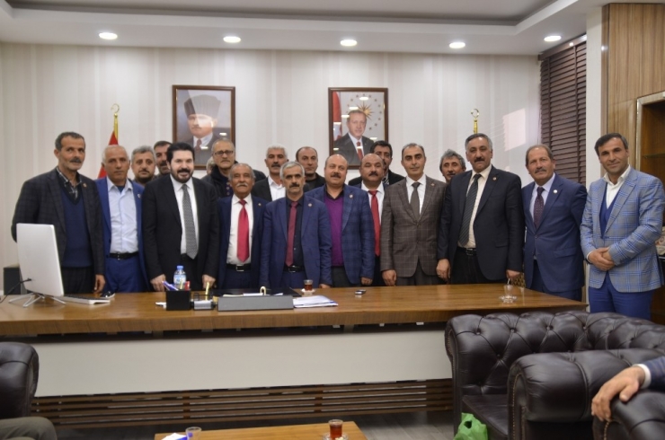 Mahalle Muhtarlarından Başkan Sayan’a Ziyaret