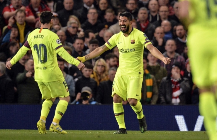 Barcelona, İngiltere’den Avantajlı Dönüyor