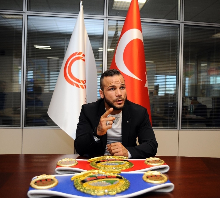 Şükrü Altay: “Kemerimi Cumhurbaşkanı’na Hediye Ettim Diye Alman Medyası Üzerime Geldi”