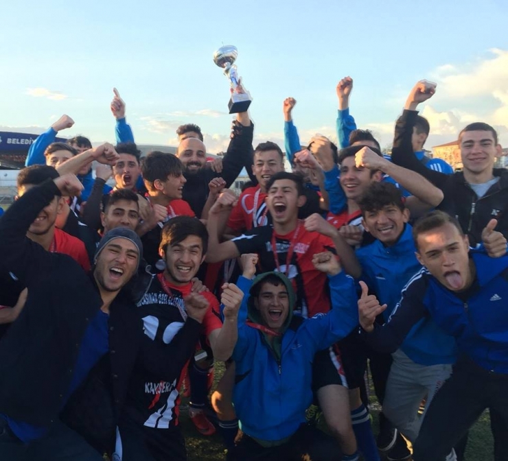 Kayseri, İşitme Engelliler Türkiye Şampiyonasına Damga Vurdu