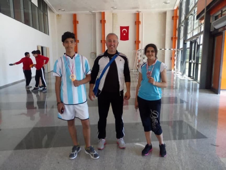 Baykal’dan Başarılı Sporculara Tebrik