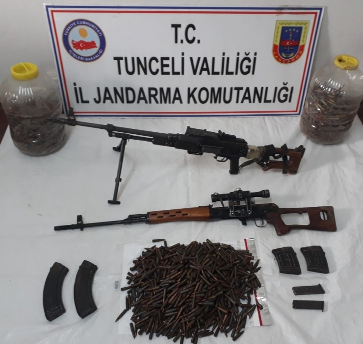 Tunceli’de Çok Sayıda Mühimmat Ele Geçirildi, 2 Sığınak İmha Edildi