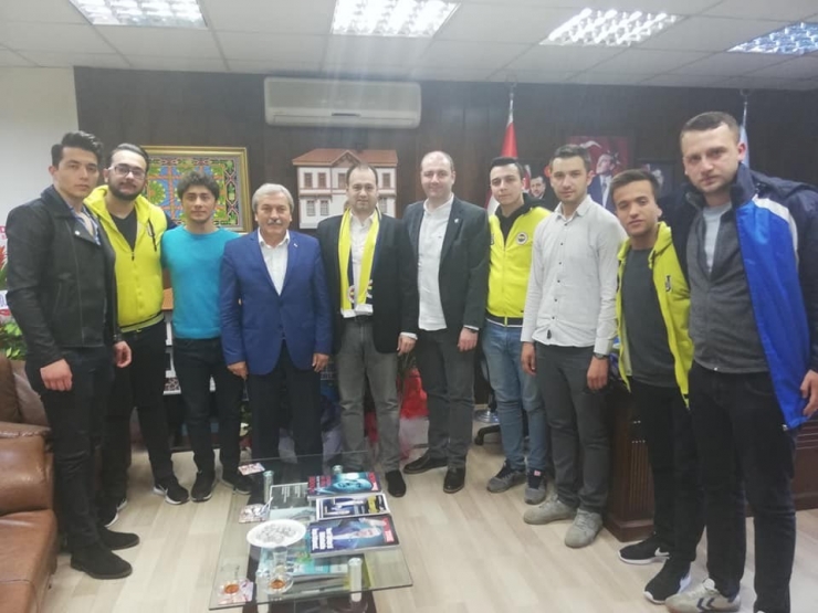 Fenerbahçe Yönetiminden Başkan Şahin’e Ziyaret