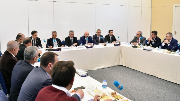 Ayto Üyesi Murat Çay, Tobb Sektör Meclisi Toplantısında