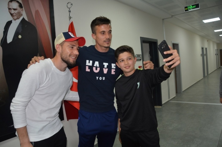 Manisa Bbsk’lı Kaleciler Altyapıyla Tecrübelerini Paylaştı