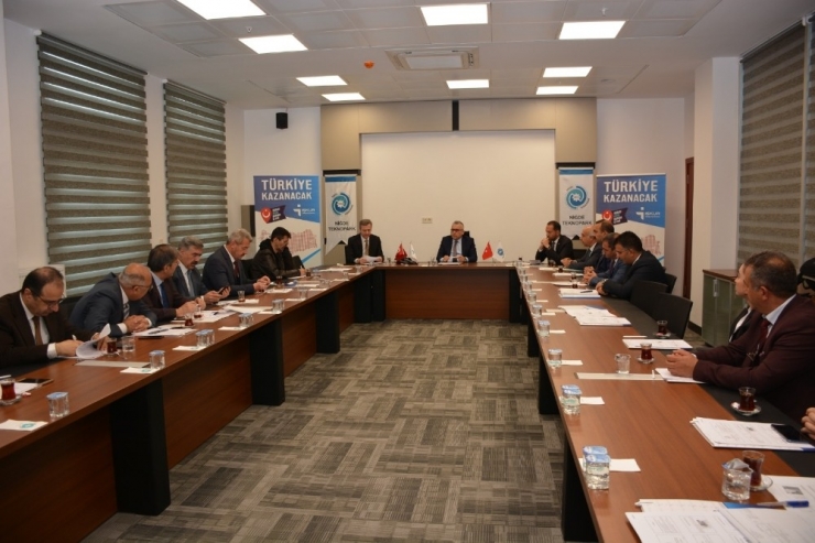 Niğde’de İl İstihdam Ve Mesleki Eğitim Kurulu (İimek) Toplantısı Yapıldı