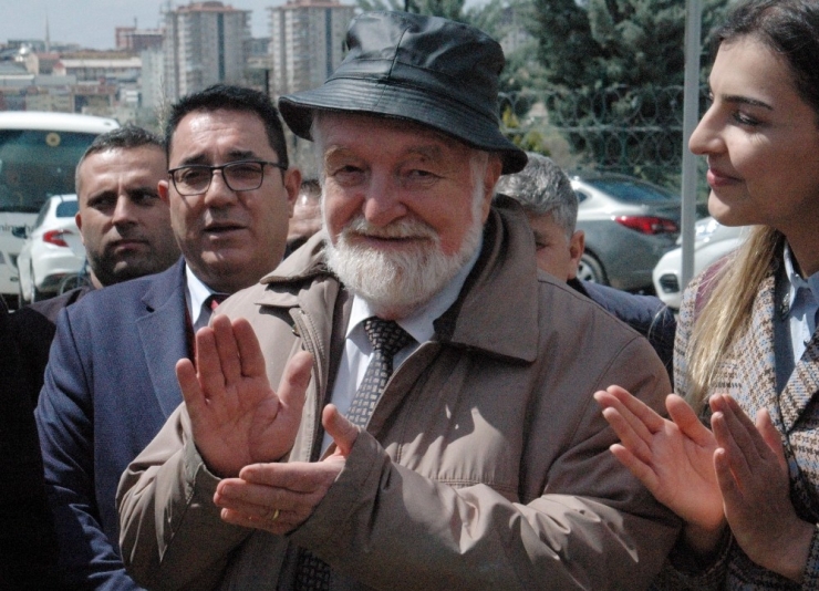 Gazi Tıp Fakültesi 40. Yaşını Fidan Dikerek Kutladı